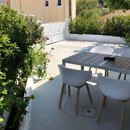 別荘 Beautiful Modern Apartment 10Mins From The Beach *