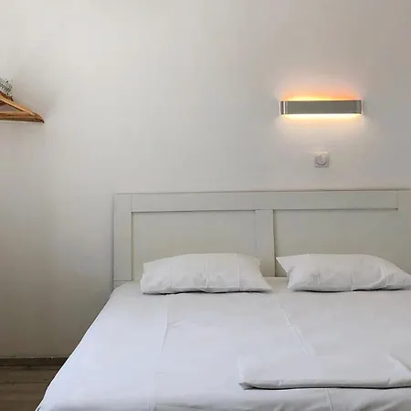 Dom wakacyjny Beautiful Modern Apartment 10Mins From The Beach
